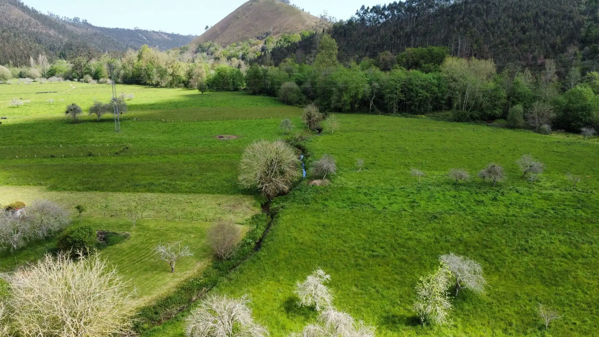 Residential for sale in Llanes