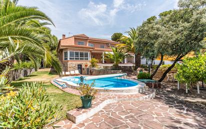 Jardí de Casa o xalet en venda en Valdemorillo amb Piscina