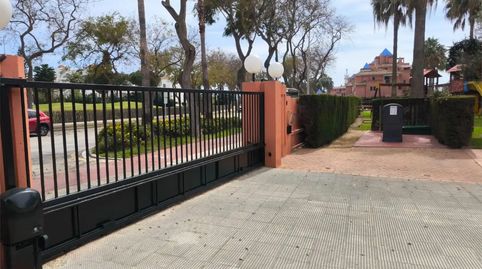 Foto 2 de Garatge en venda a Avenida Reina Sofía, 18, Costa Ballena Golf, Rota