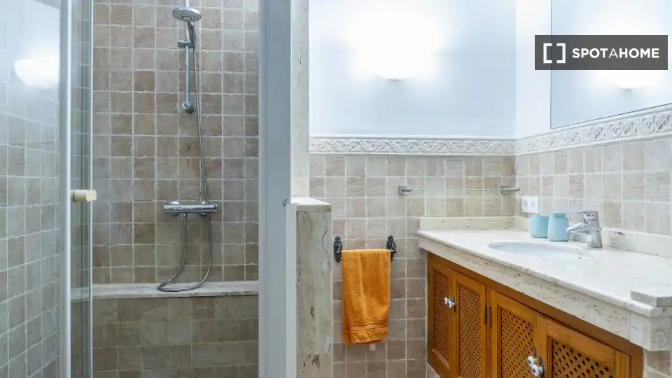 Badezimmer von Wohnungen zur untervermieten in  Palma de Mallorca mit Klimaanlage, Terrasse und Möbliert