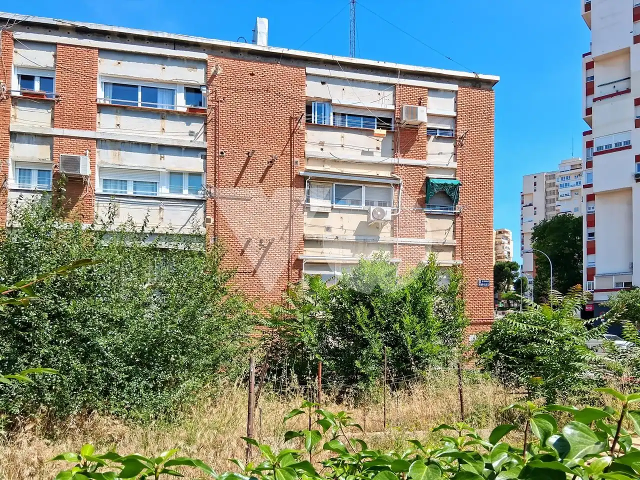 Vista exterior de Planta baja en venta en Madrid con Aire acondicionado y Calefacción