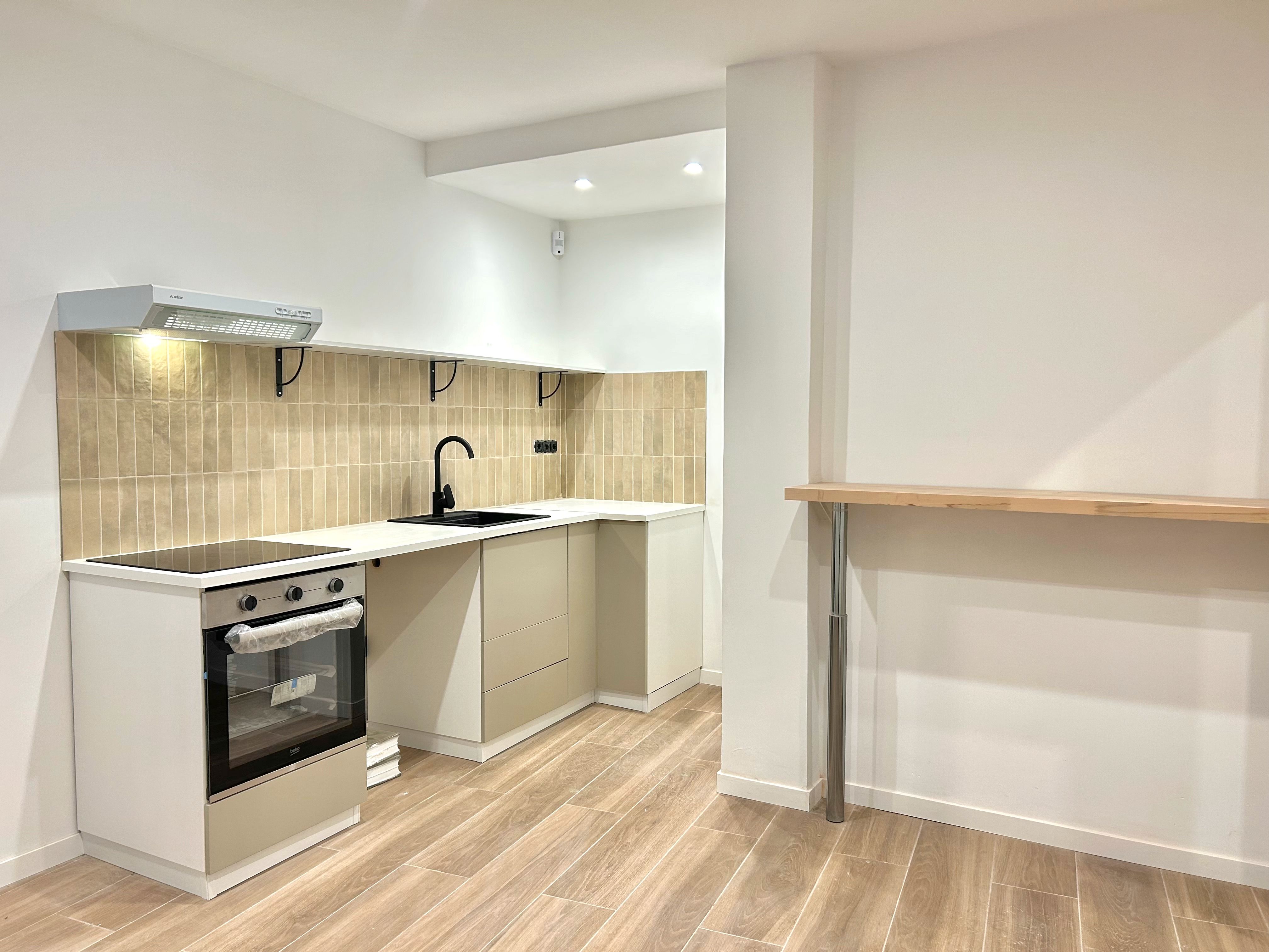 Cuina de Apartament en venda en  Barcelona Capital amb Calefacció