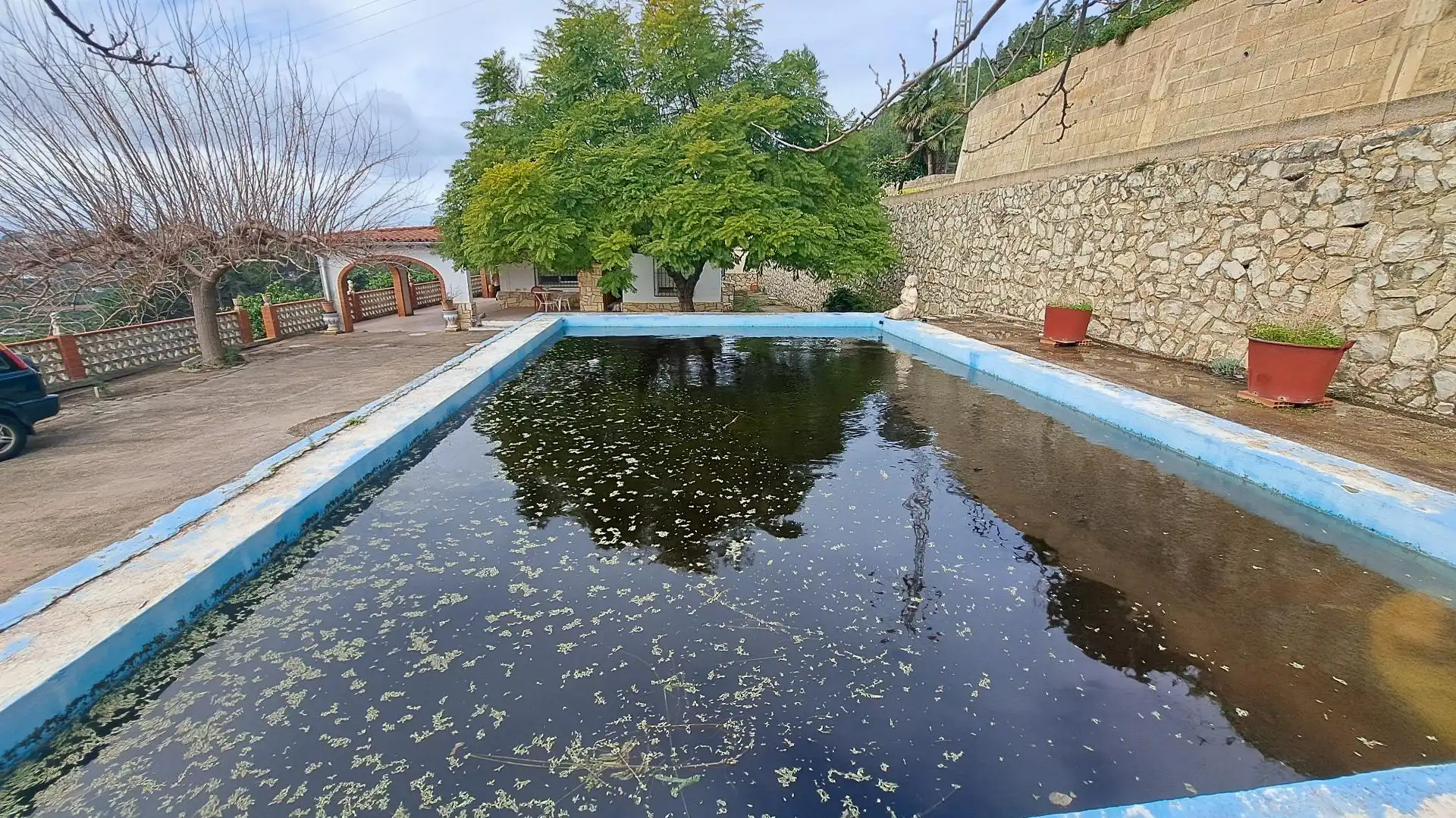 Swimming pool of Houses for sale in Alzira  with Terrace, Storage room and Swimming Pool