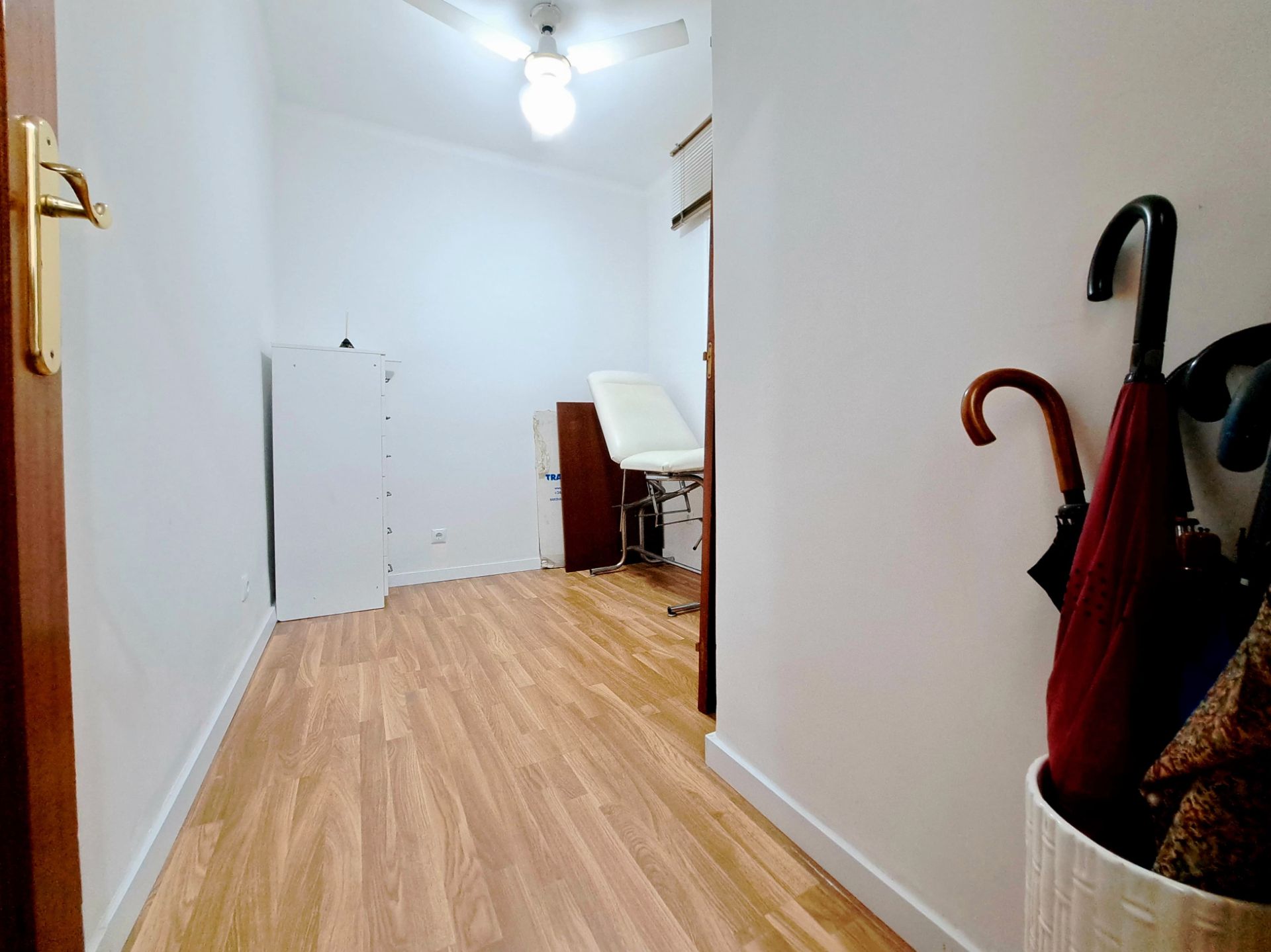 Pis en venda en  Barcelona Capital amb Calefacció, Parquet i Forn