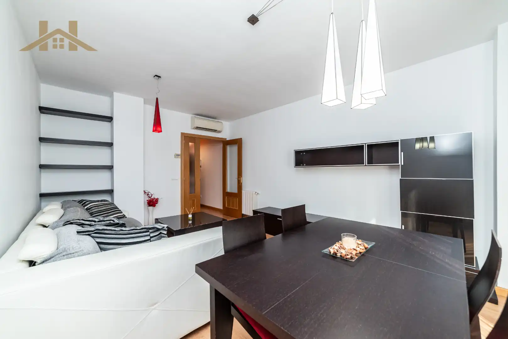 Wohnzimmer von Wohnung zum Verkauf in Pinto mit Klimaanlage, Heizung und Abstellraum
