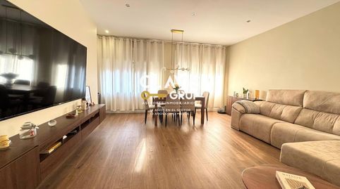 Foto 4 de Piso en venta en Les Roquetes, Barcelona Capital