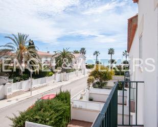 Exterior view of Single-family semi-detached for sale in Cambrils  with Air Conditioner, Terrace and Balcony
