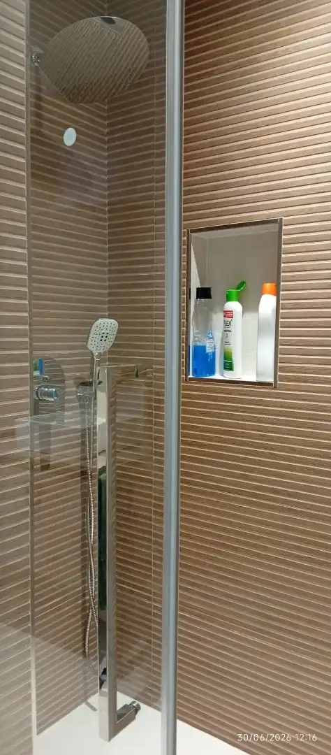 Bathroom of Houses for sale in Las Ventas de Retamosa  with Swimming Pool
