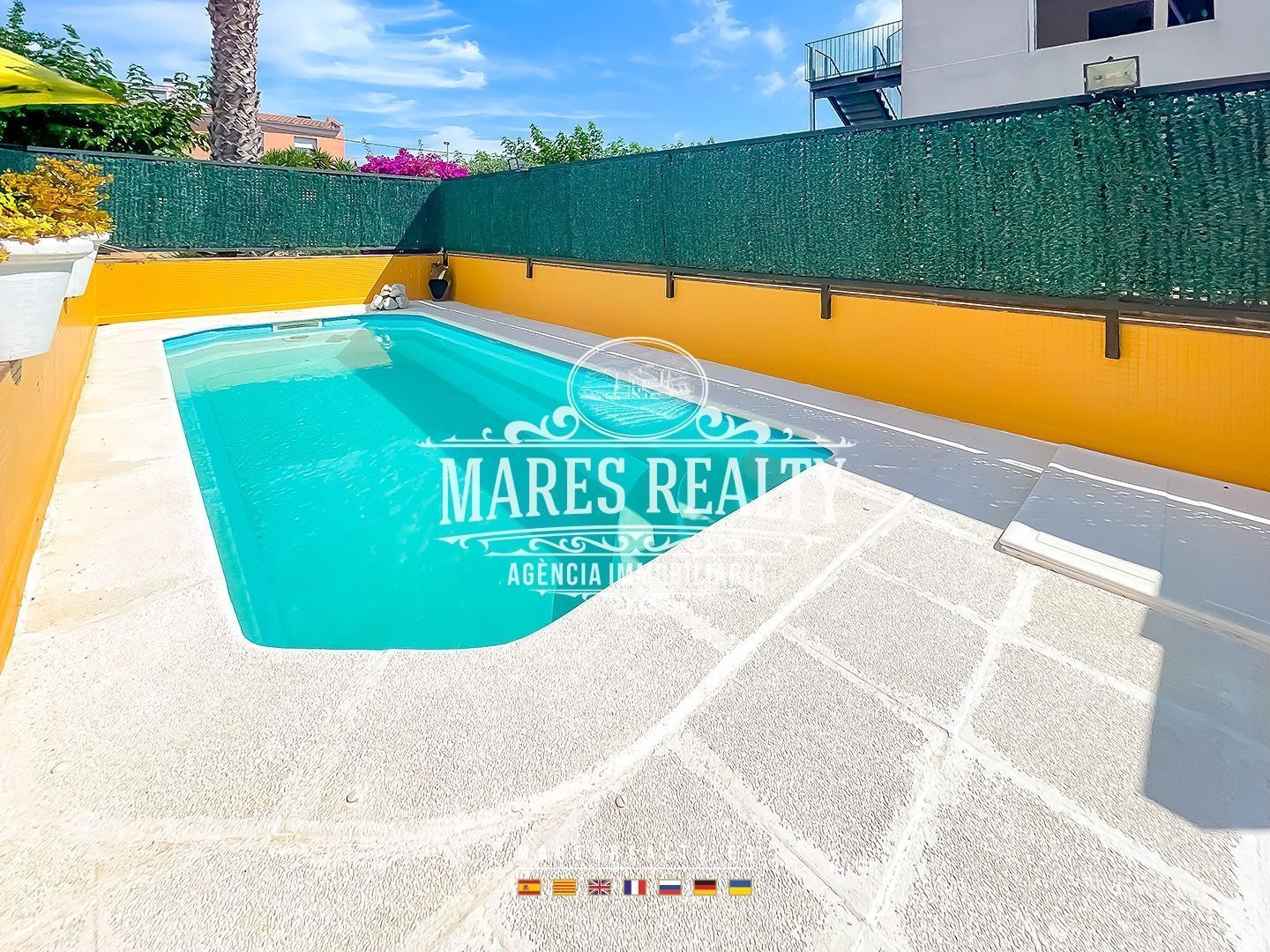 Swimming pool of Single-family semi-detached for sale in Pineda de Mar  with Heating, Private garden and Terrace