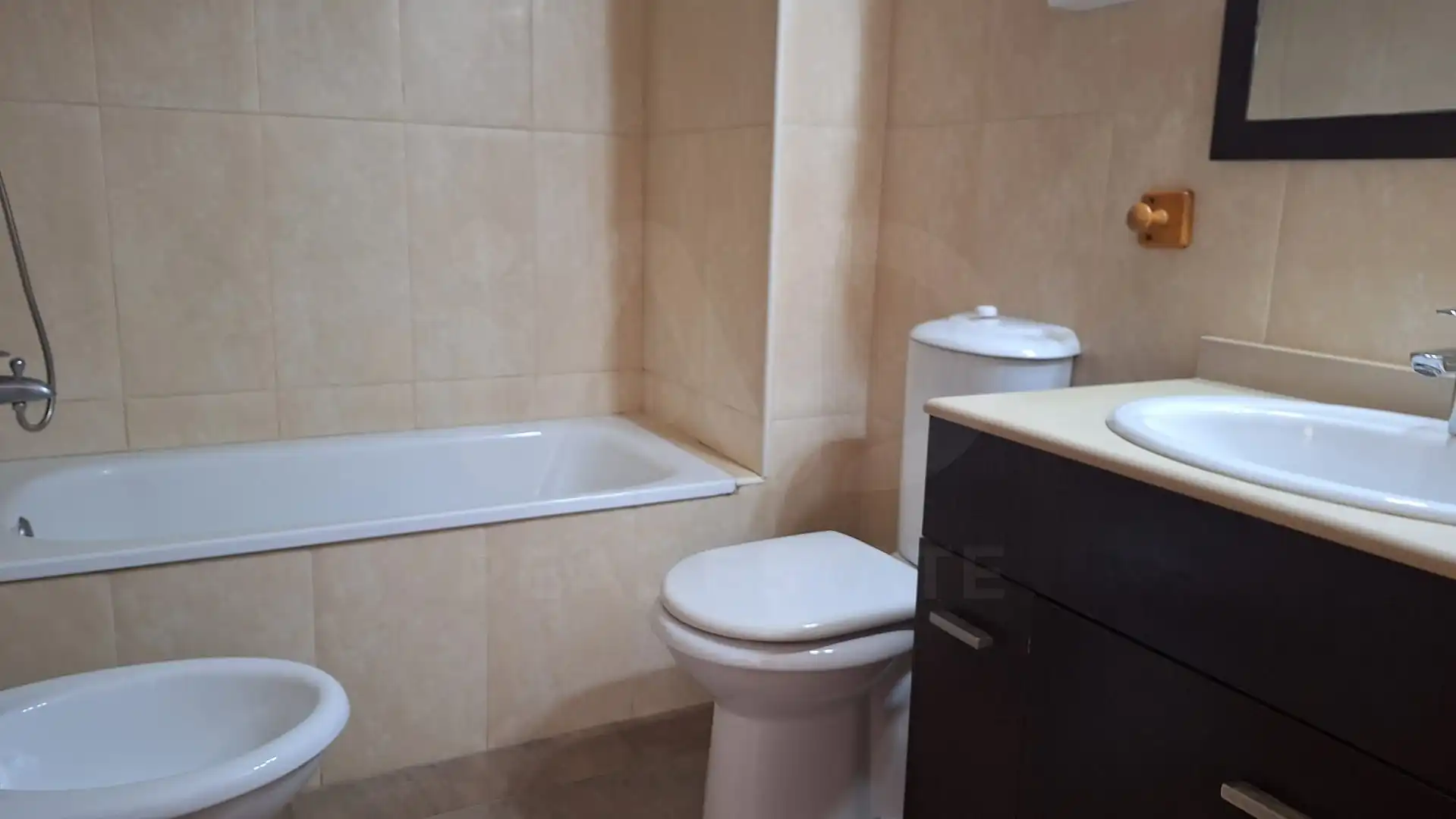 Baño de Piso en venta en El Vendrell con Calefacción