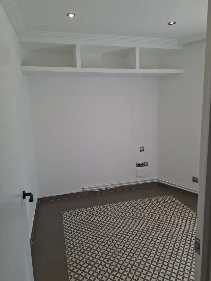 Flat with terrace for sale in Carrer de la Indústria 42, imagen 7