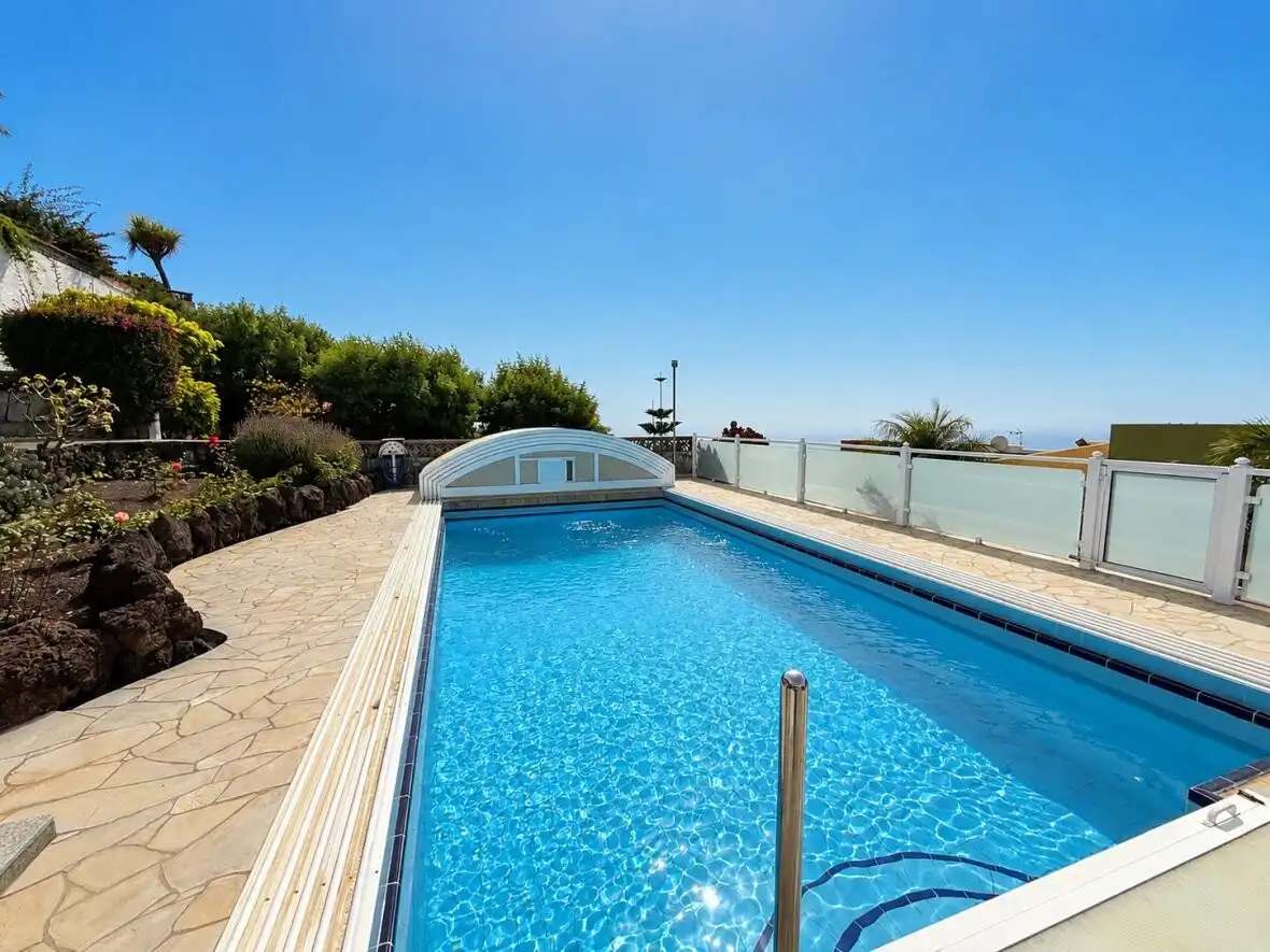 Piscina de Casa o xalet en venda en La Matanza de Acentejo amb Terrassa