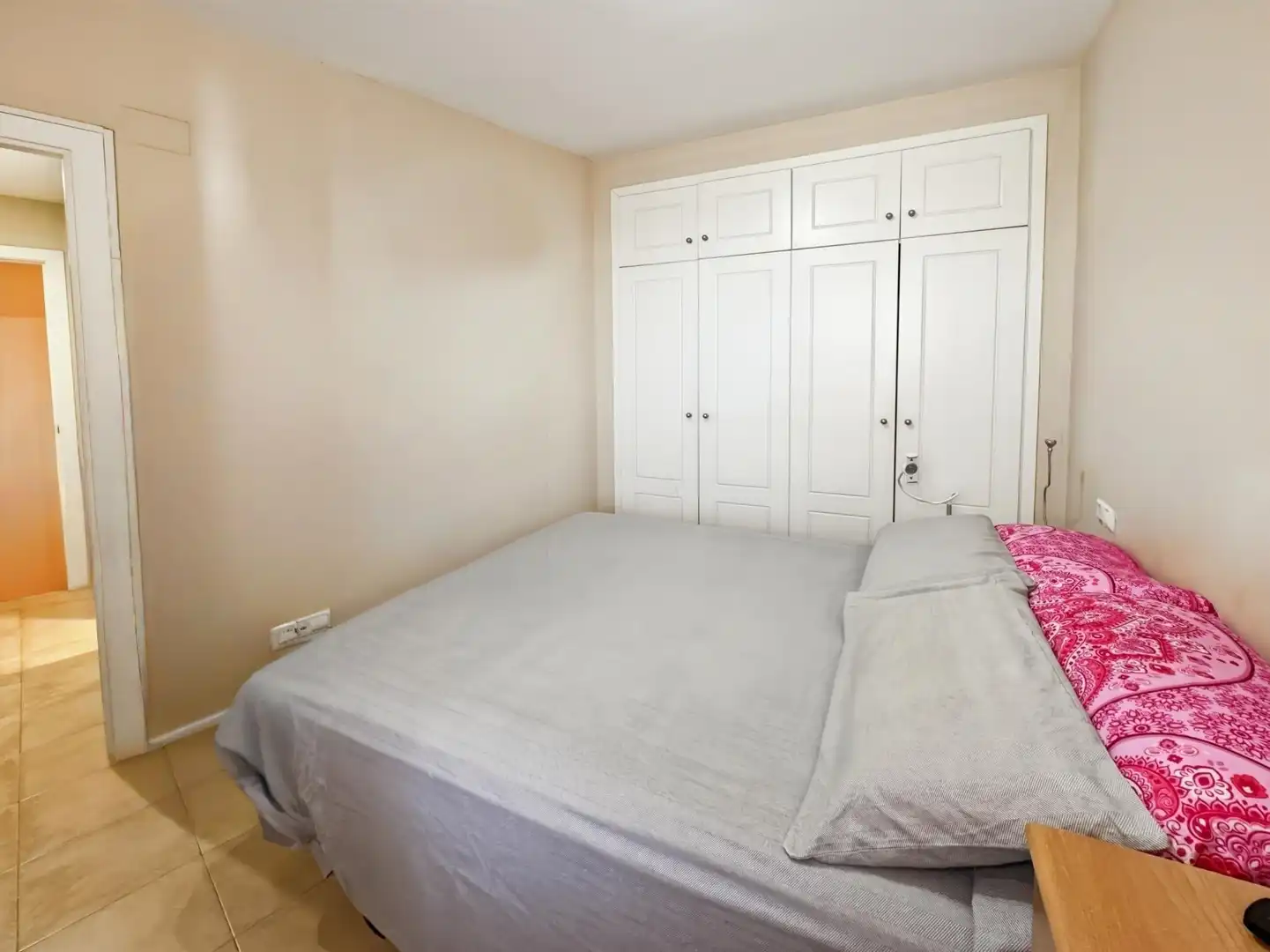 Habitación de Apartamento en venta en Benidorm con Calefacción y Terraza
