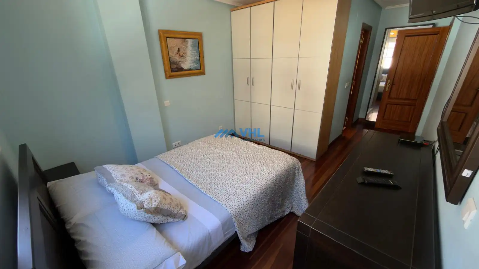 Bedroom of Flat for rent in Castro-Urdiales  with Heating, Terrace and Furnished