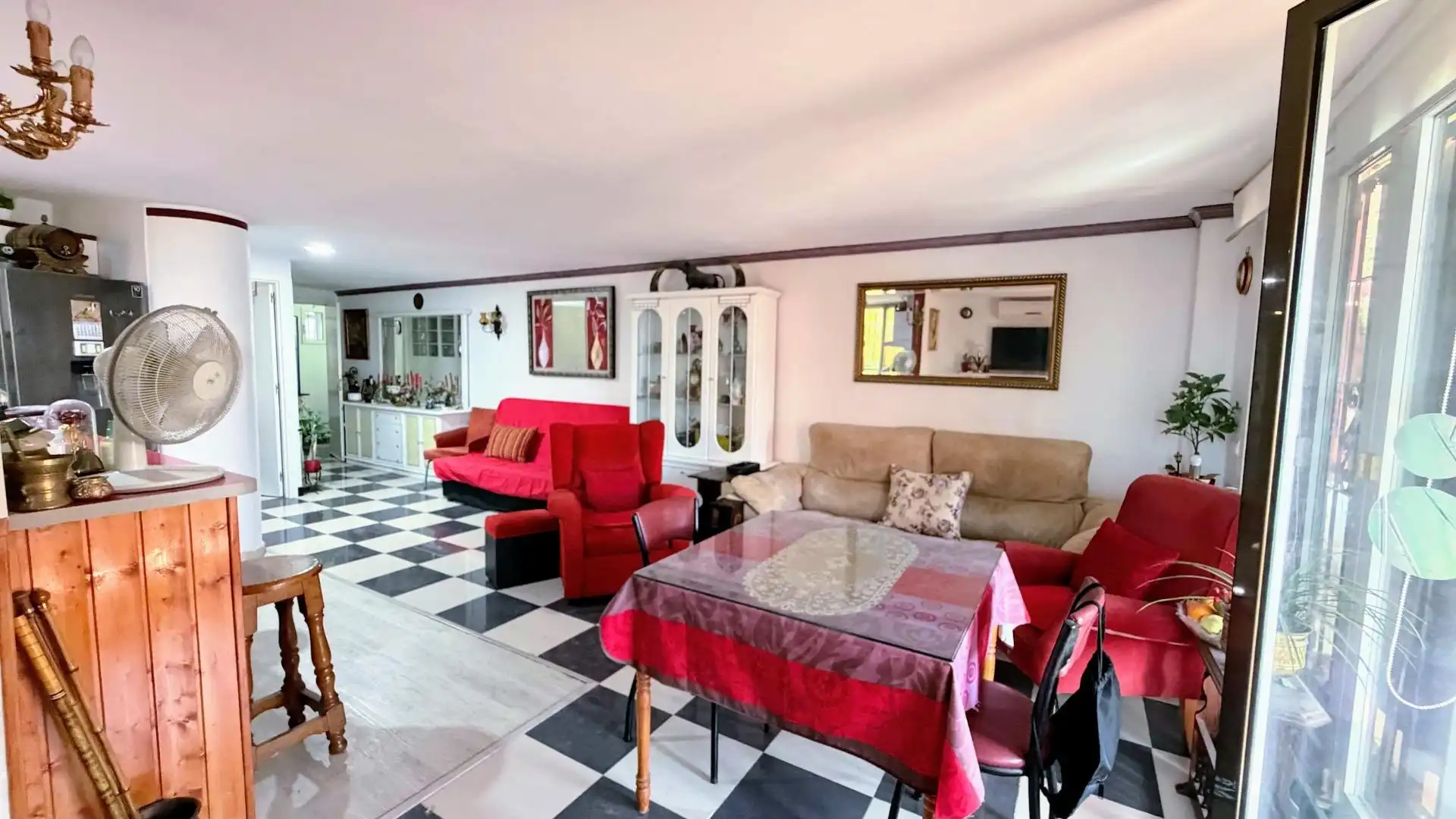 Sala d'estar de Pis en venda en Torremolinos amb Aire condicionat, Calefacció i Jardí privat