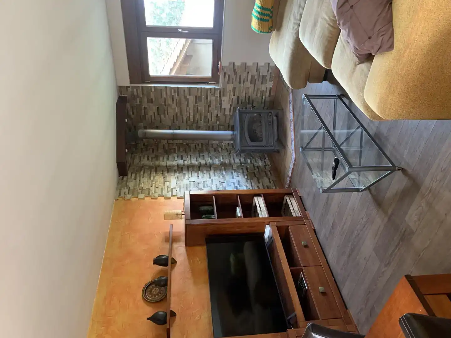 Sala d'estar de Casa o xalet en venda en Villadangos del Páramo amb Balcó