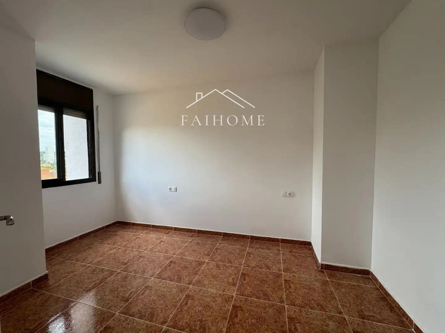 Exterior view of Attic for sale in Barcelona  with Heating, Parquet flooring and Oven