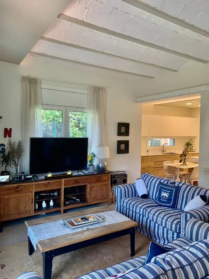 Living room of Houses for rent in Castelldefels  with Air Conditioner, Heating and Private garden