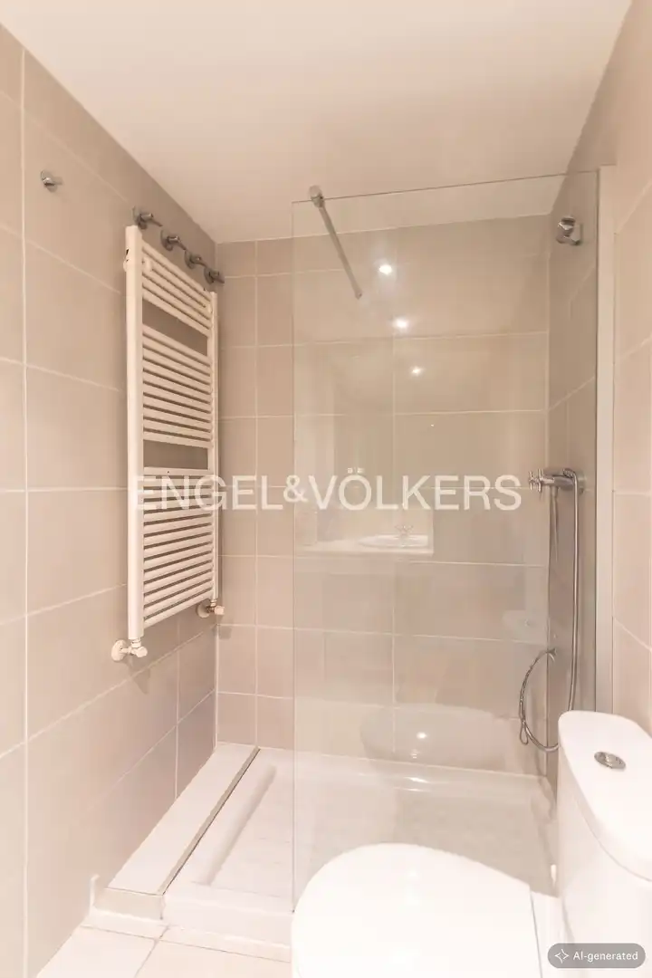 Bathroom of Lofts for sale in Madrid  with Air Conditioner, Heating and Swimming Pool