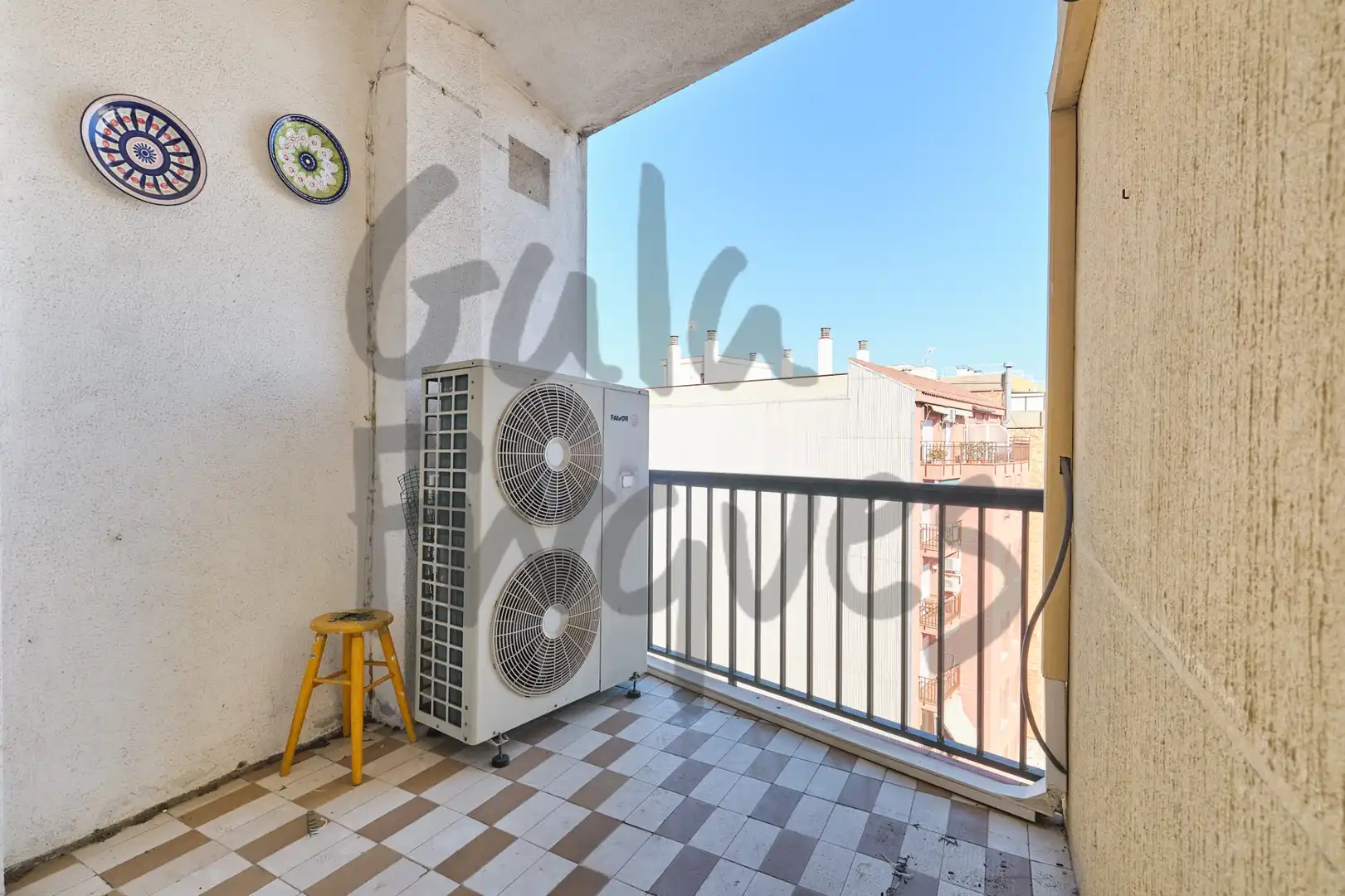 Balcony of Flat for sale in Barcelona  with Air Conditioner and Balcony