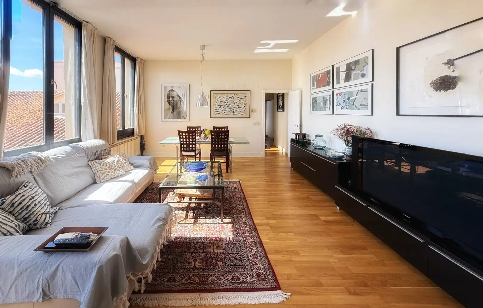 Living room of Duplexes for sale in Madrid  with Air Conditioner, Heating and Parquet flooring