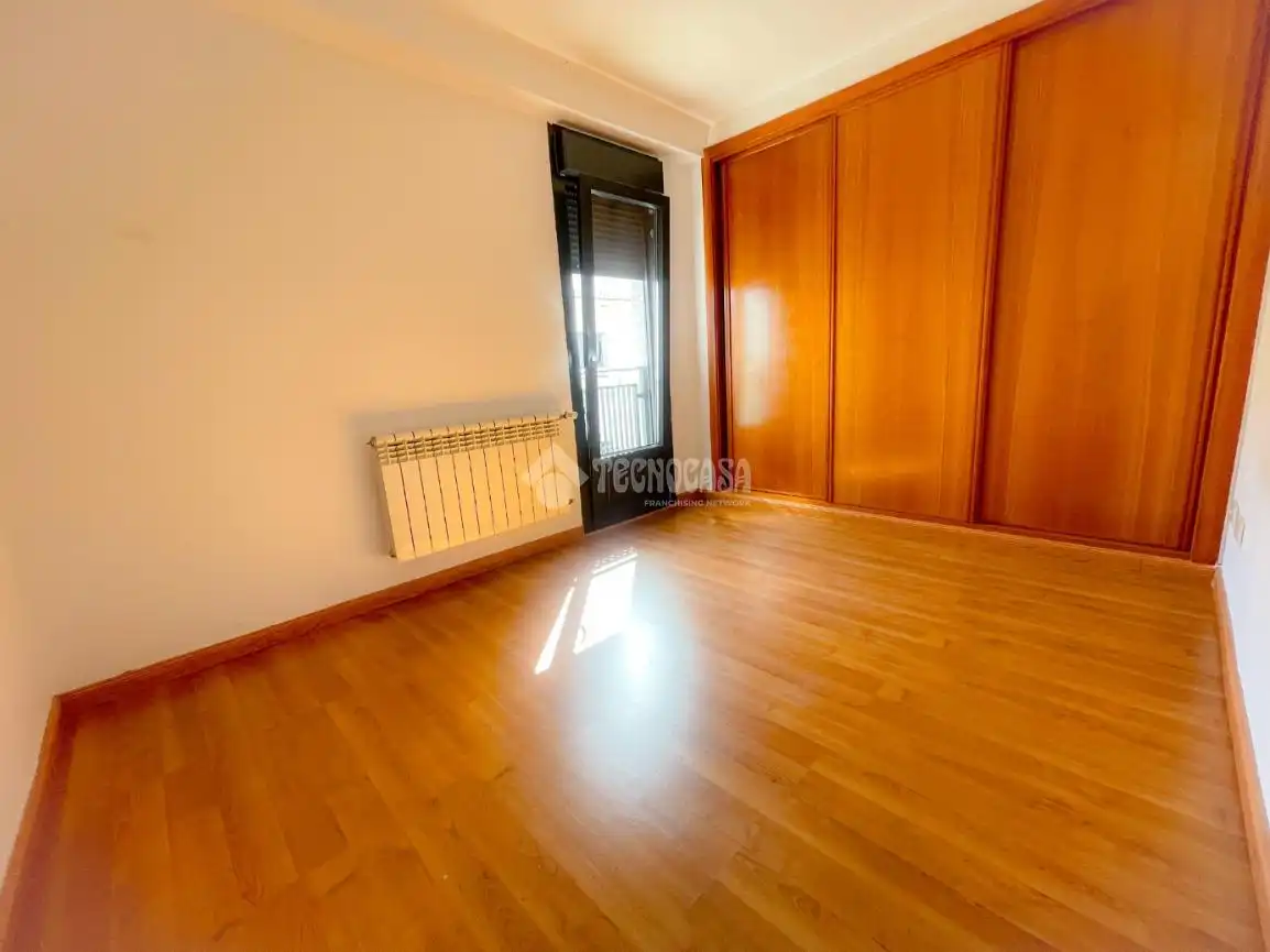 Bedroom of Flat for sale in Guadarrama  with Heating, Storage room and Balcony