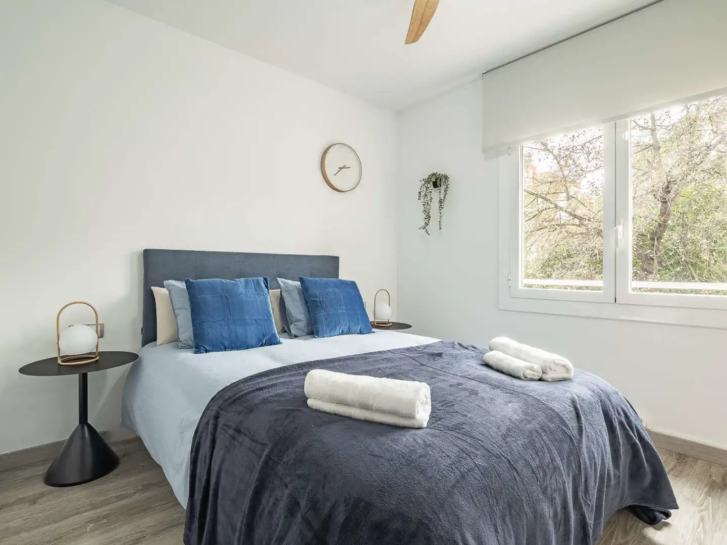 Schlafzimmer von Wohnung zur untervermieten in Sant Cugat del Vallès mit Klimaanlage, Heizung und Terrasse