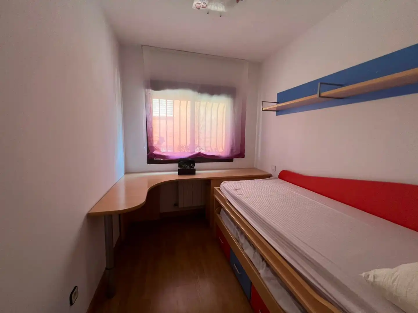 Piso de alquiler en Opañel