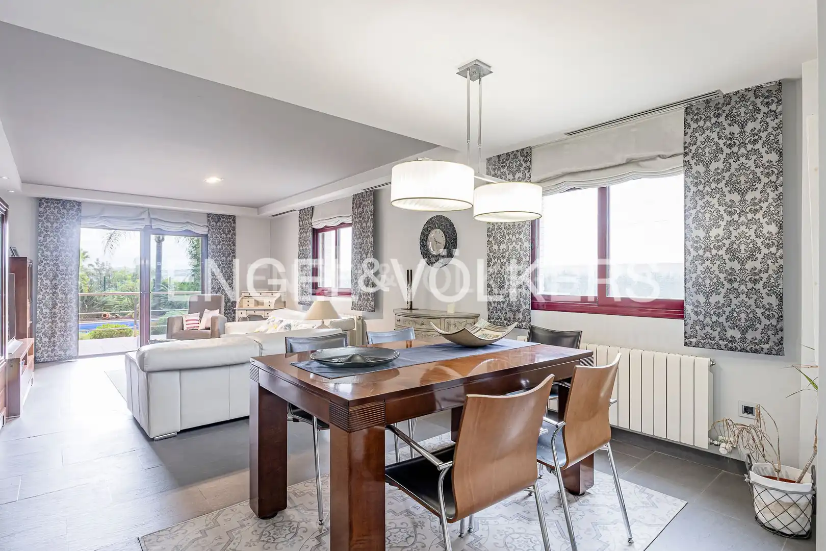 Comedor de Casa o chalet en venta en El Vendrell con Aire acondicionado, Calefacción y Jardín privado