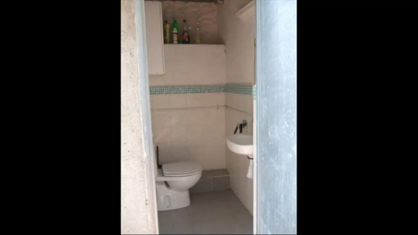 Baño de Planta baja de alquiler en Corbera de Llobregat con Aire acondicionado, Calefacción y Terraza