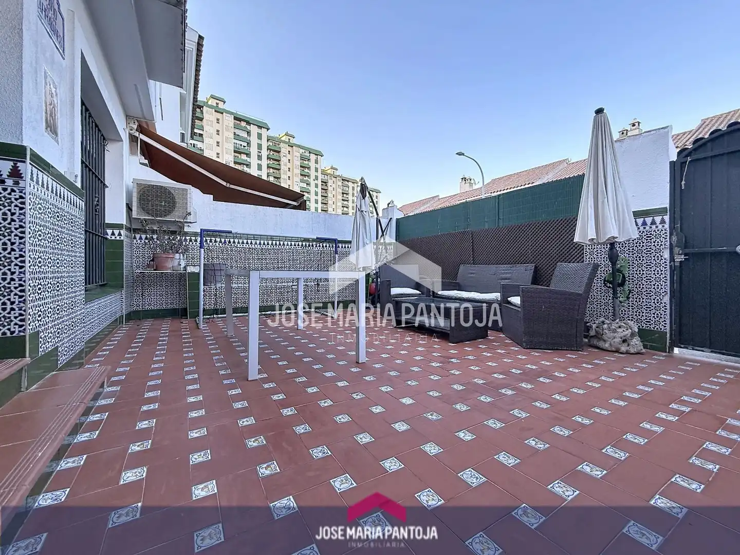 Casa a schiera in vendita a El Retiro - Parque Atlántico - Ronda este