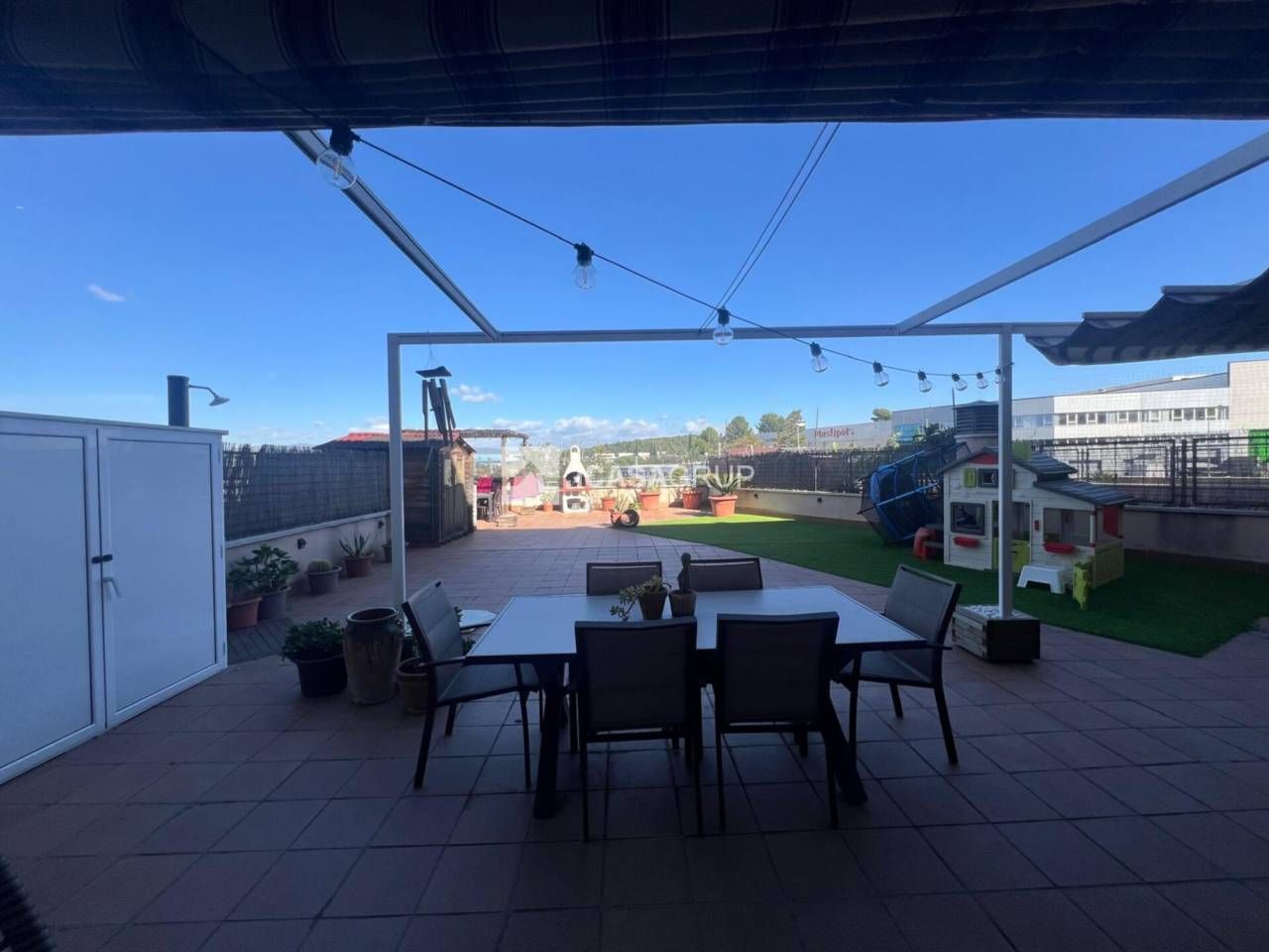 Terrassa de Pis en venda en Rubí amb Aire condicionat, Calefacció i Jardí privat