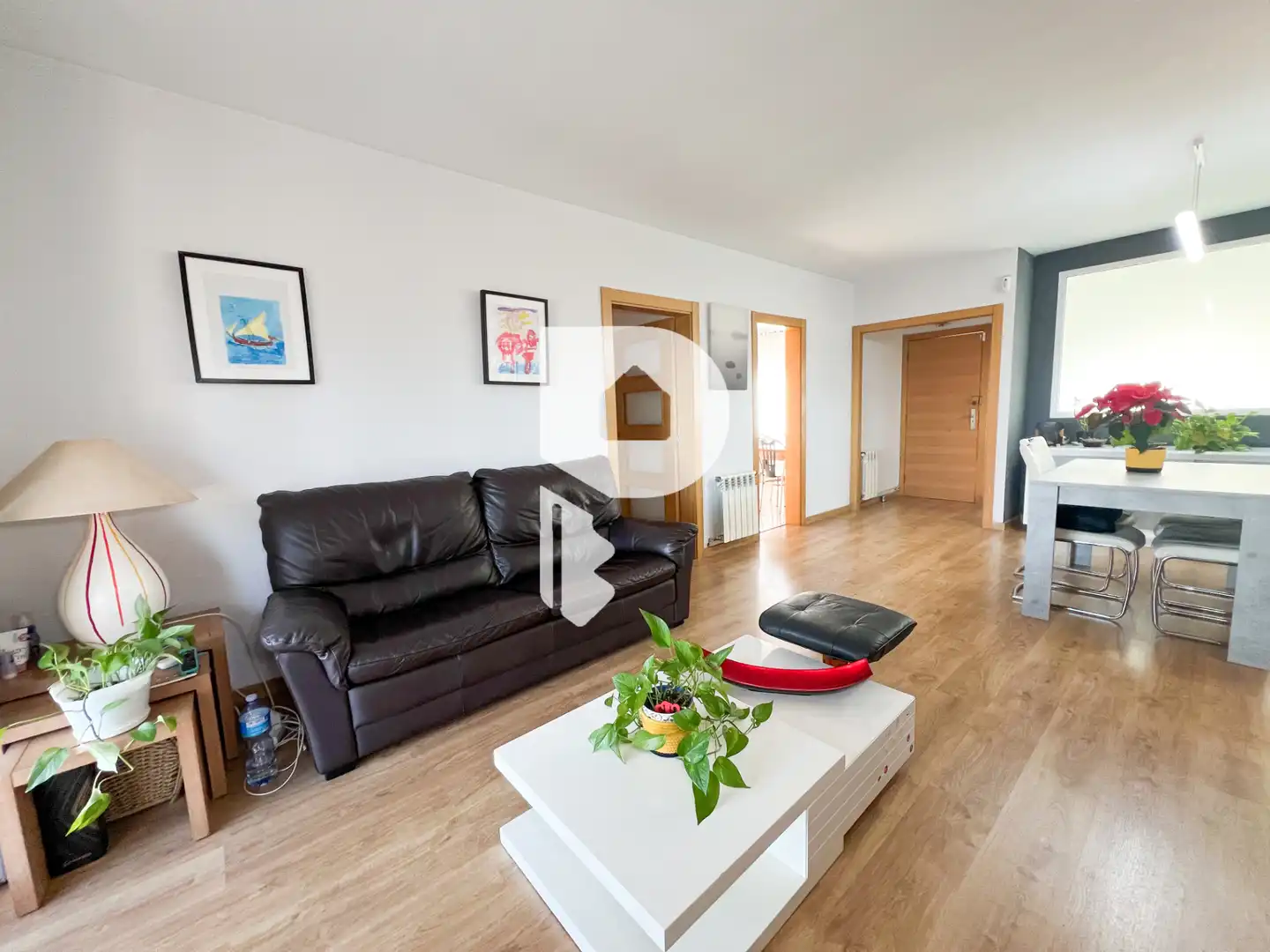 Sala d'estar de Casa o xalet en venda en Corbera de Llobregat amb Aire condicionat, Calefacció i Terrassa