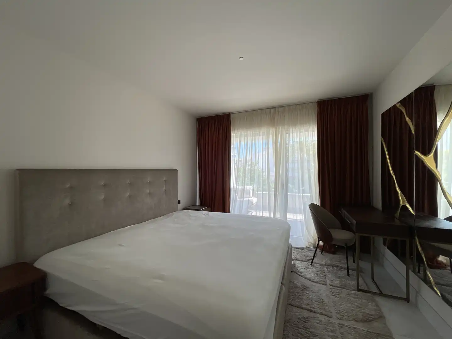 Bedroom of Apartments for rent in Marbella  with Air Conditioner, Terrace and Storage room