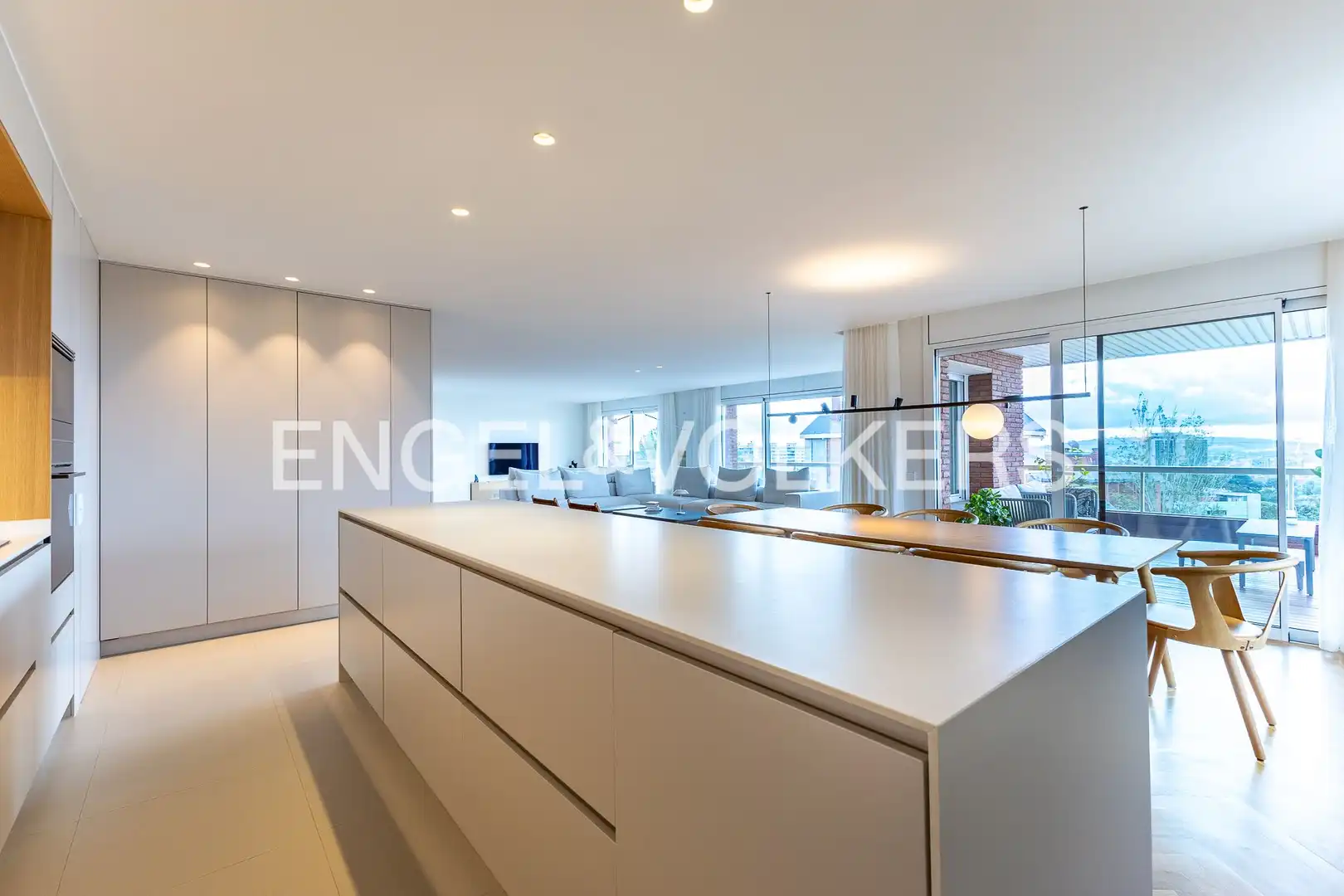 Cocina de Piso en venta en Barcelona con Aire acondicionado, Calefacción y Jardín privado
