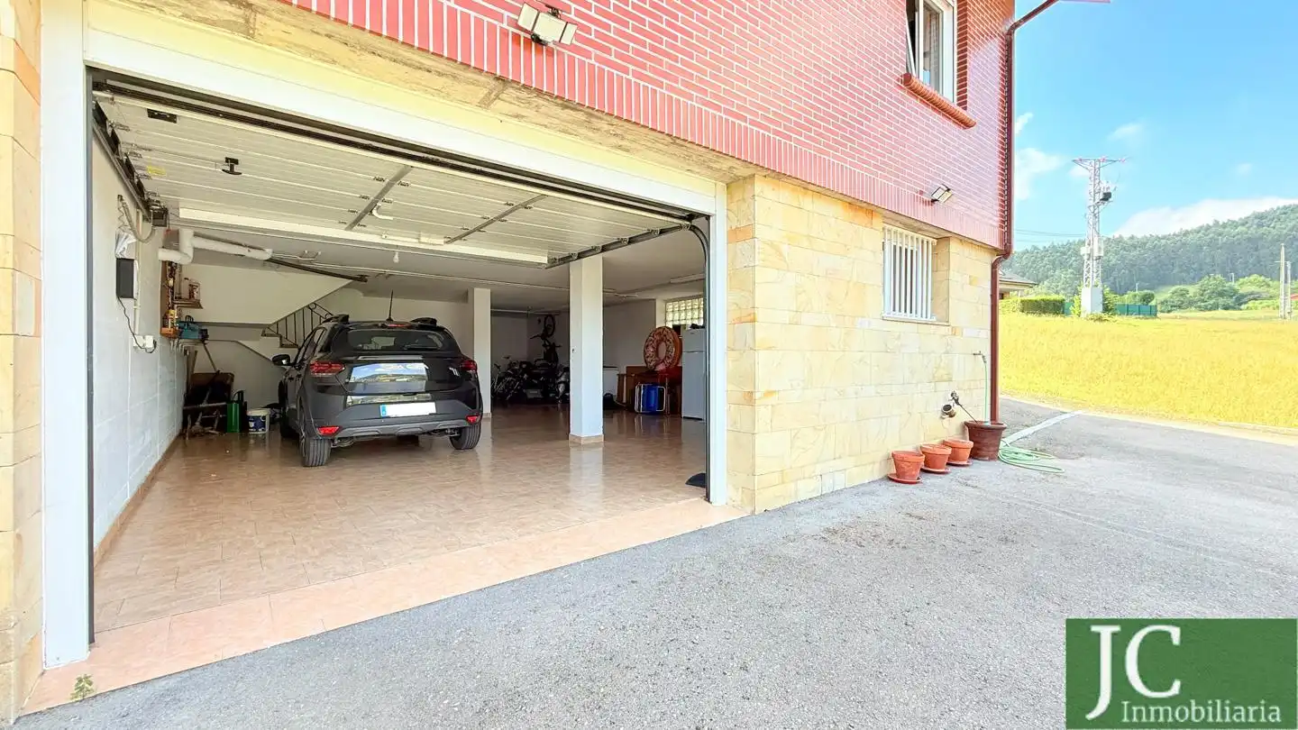 Casa amb jardí en venda a Bárcena de Cicero, imagen 37