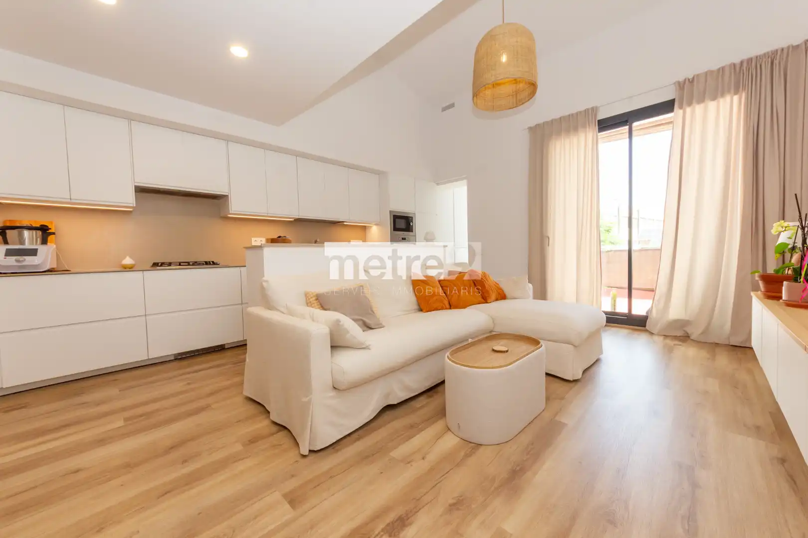 Wohnung zur Miete in Ronda de la República, Eixample