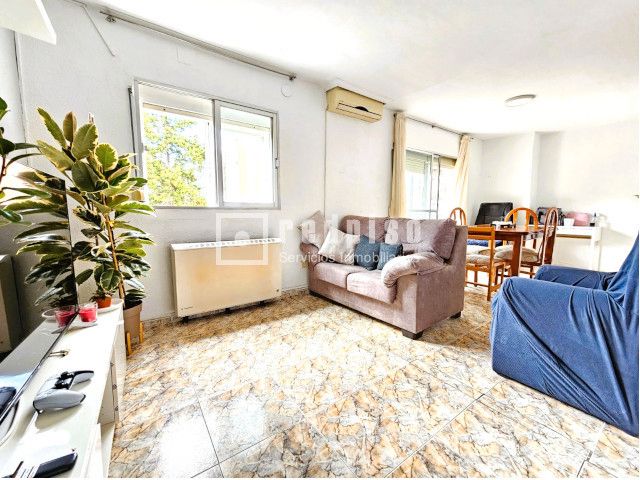 Sala d'estar de Pis en venda en Parla amb Aire condicionat, Calefacció i Terrassa