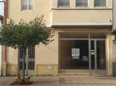 Local comercial en venda a Rúa Manuel Fraga Iribarne 15
