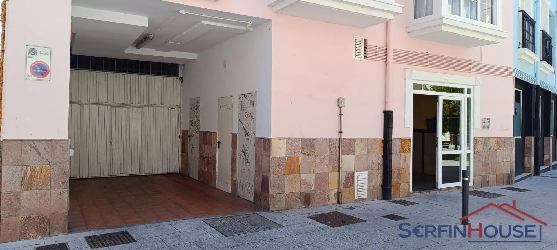 Garage for sale in Calle ARO, 2, Santoña