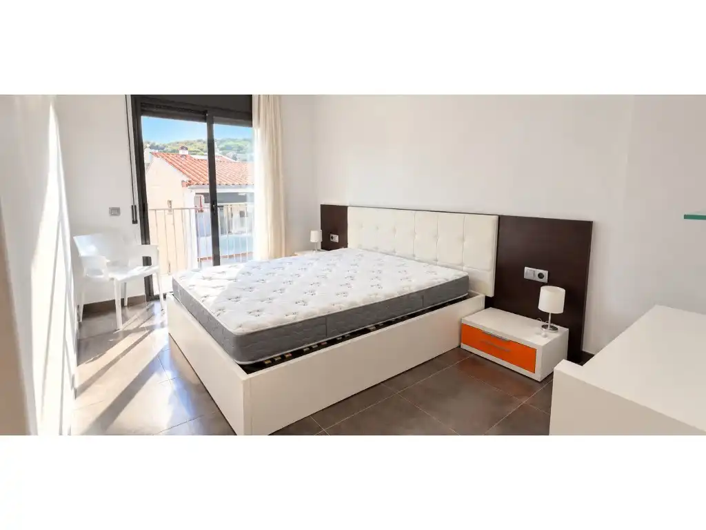 Duplex con piscina in vendita a Calle Esglesia Estartit 32, imagen 8
