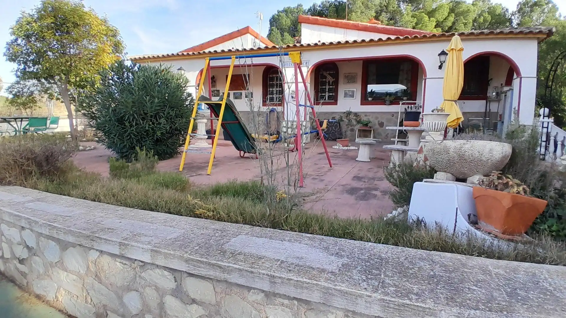 Exterior view of Houses for sale in Yecla  with Air Conditioner, Heating and Private garden