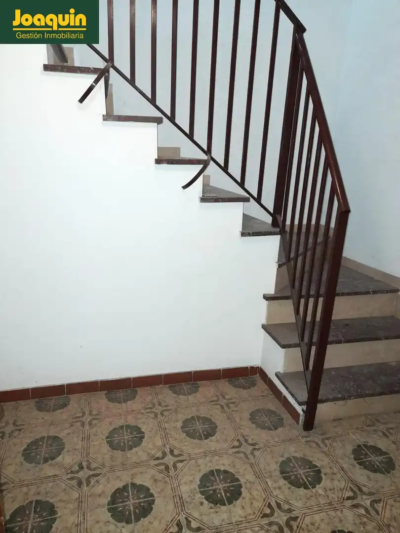 Casa o chalet en venta en Córdoba con Calefacción, Terraza y Balcón