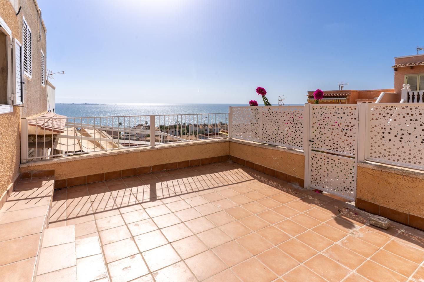 Piso en venta en Bolonia, Calas Santa Pola Este