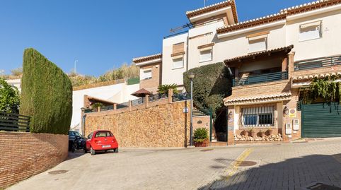 Foto 2 de Casa o xalet en venda a C. la Iruela, 45, Lancha del Genil, Granada Capital