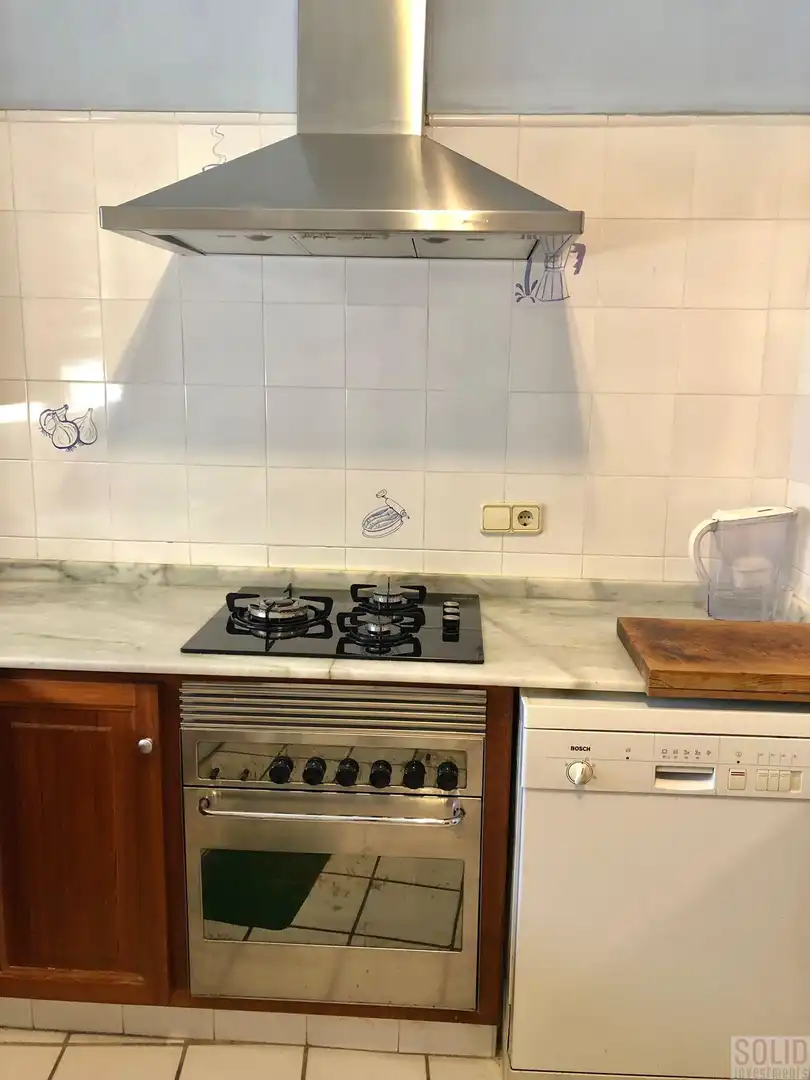 Kitchen of Flat for rent in Valencia  with Air Conditioner, Heating and Storage room