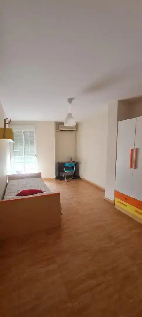 Schlafzimmer von Wohnung zum Verkauf in Bailén mit Klimaanlage und Balkon