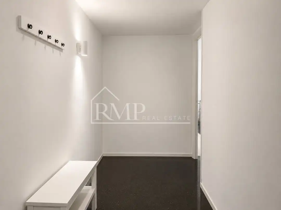 Piso en venta en Barcelona con Aire acondicionado, Calefacción y Terraza