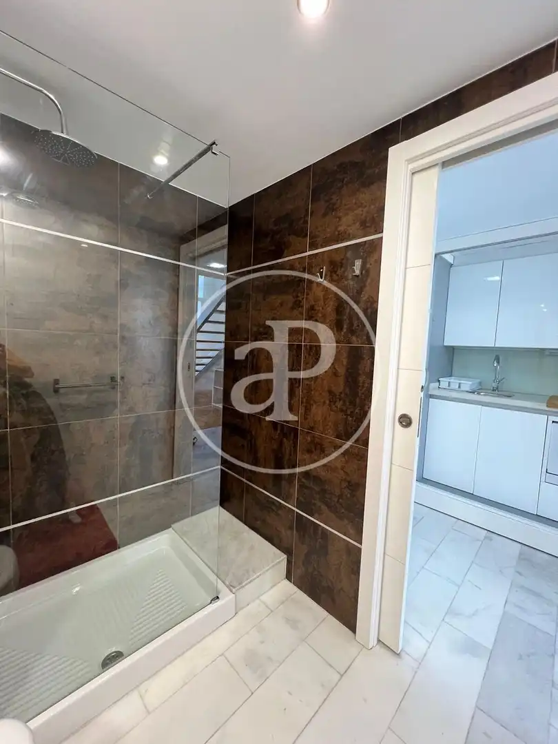 Baño de Loft de alquiler en Valencia con Aire acondicionado y Amueblado