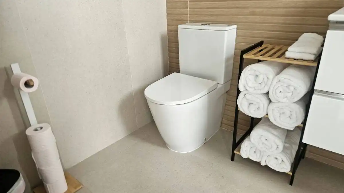 Badezimmer von Einfamilien-Reihenhaus zur Miete in Rafal, Alicante